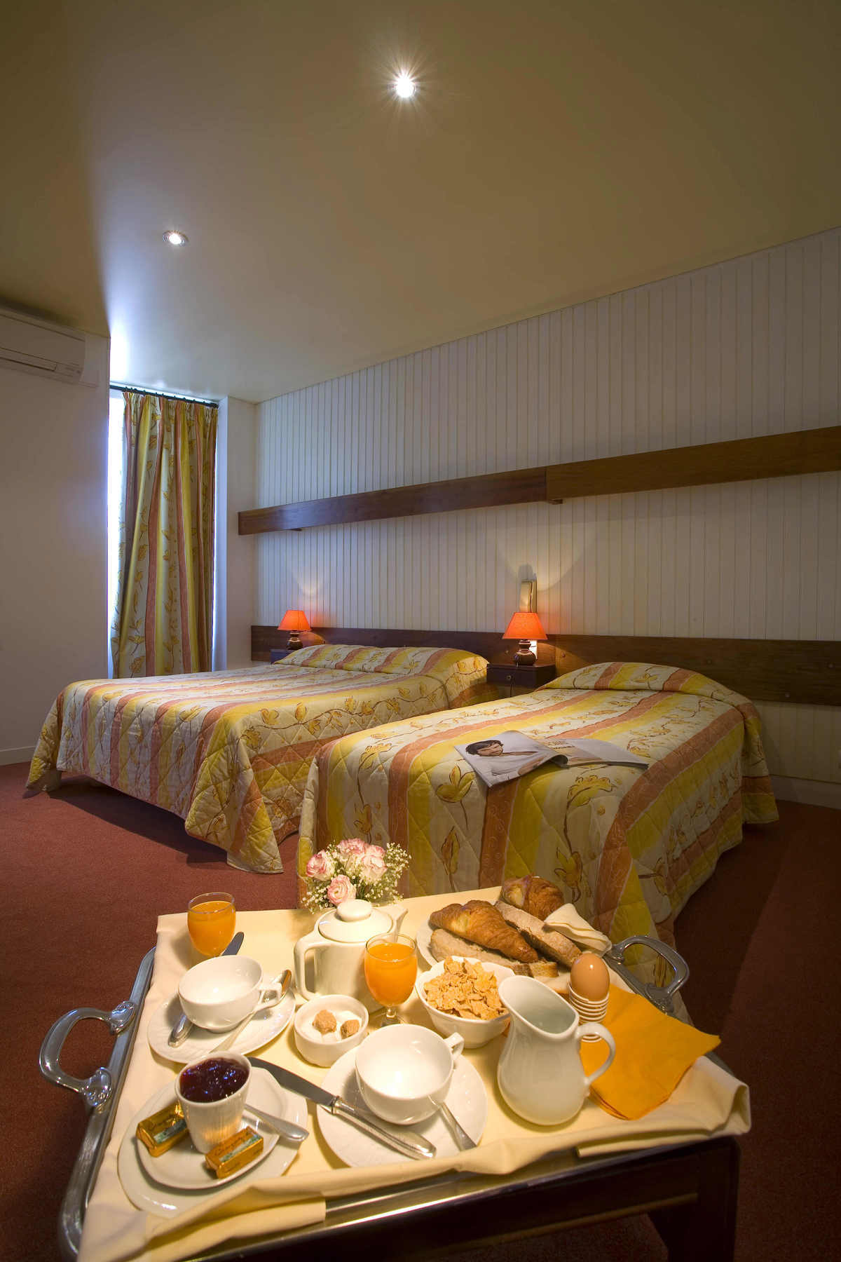 Hotel Restaurant Le Parc Μουλέν Εξωτερικό φωτογραφία